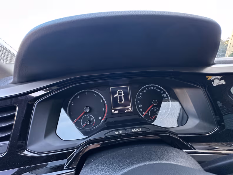 Volkswagen Polo - 16