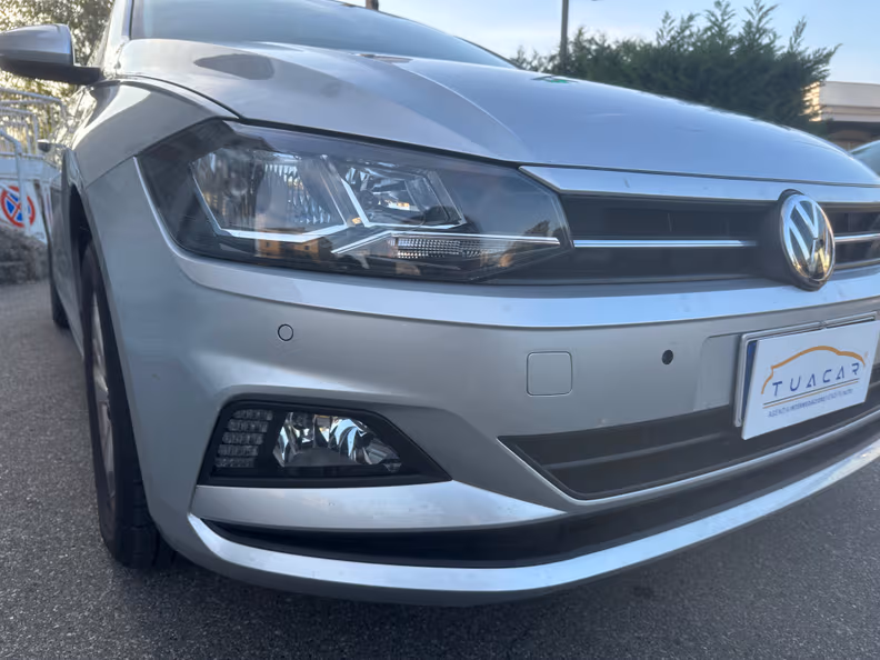 Volkswagen Polo - 11