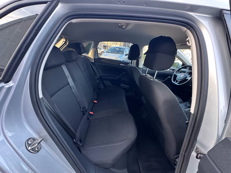 Volkswagen Polo - 26