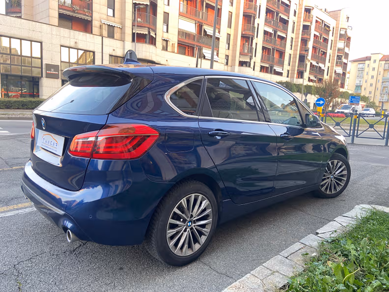 BMW 2 series - 4
