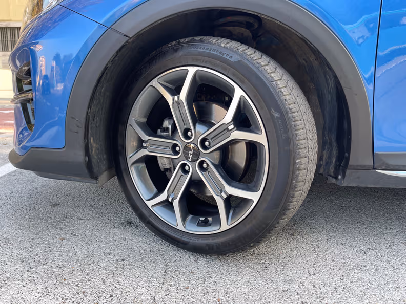Kia XCeed - 47