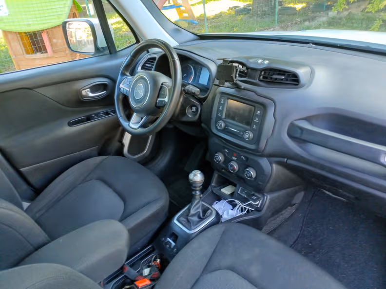 Jeep Renegade - 25