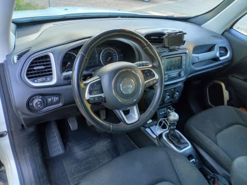 Jeep Renegade - 29