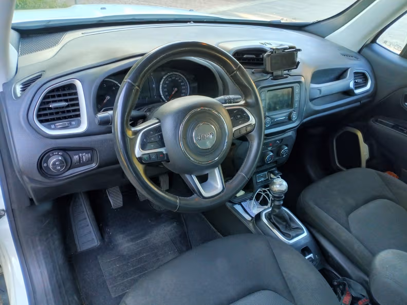 Jeep Renegade - 28