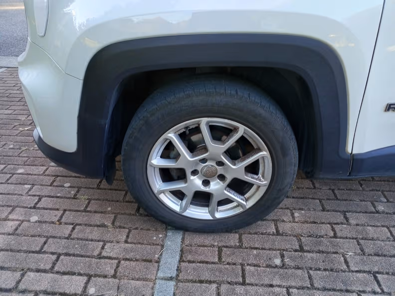 Jeep Renegade - 40