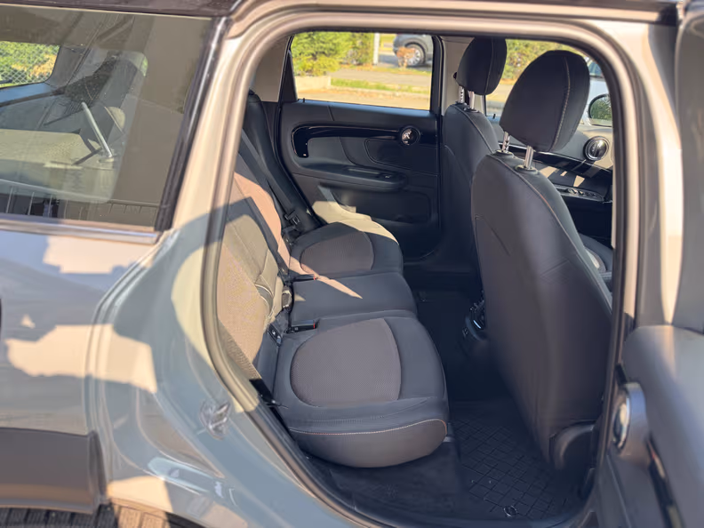 Mini Countryman - 26