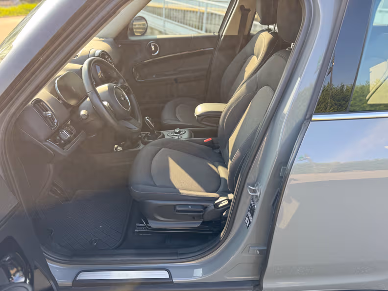 Mini Countryman - 13