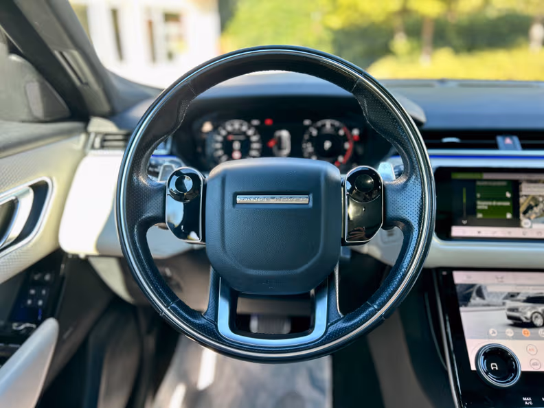 Land Rover Range Rover Velar - 14