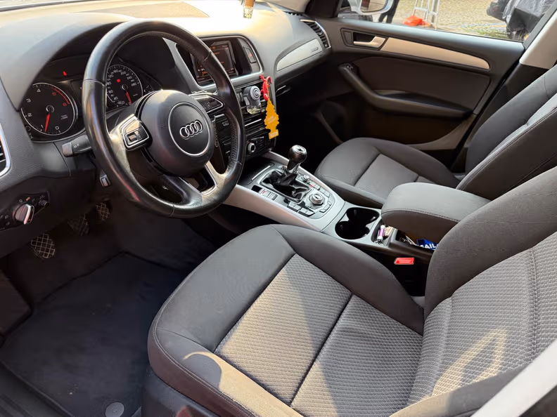 Audi Q5 - 10