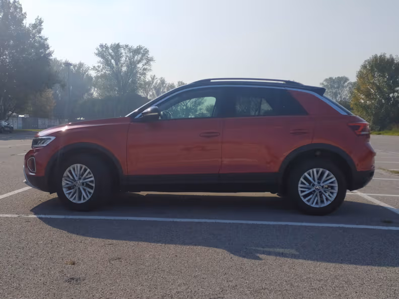 Volkswagen T-ROC - 21