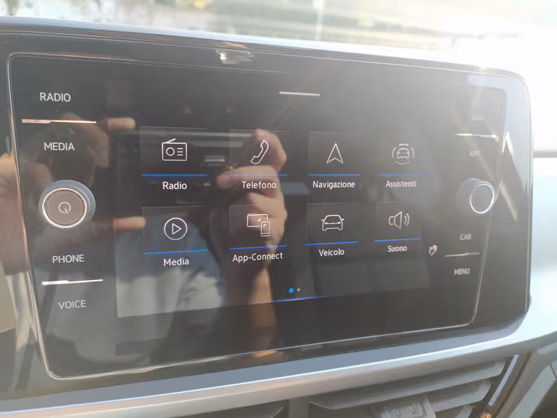 Volkswagen T-ROC - 12