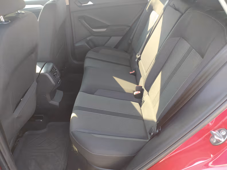 Volkswagen T-ROC - 41