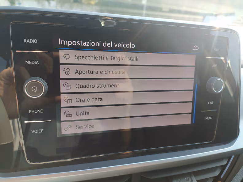 Volkswagen T-ROC - 60