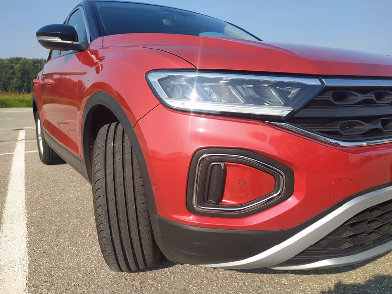 Volkswagen T-ROC - 17