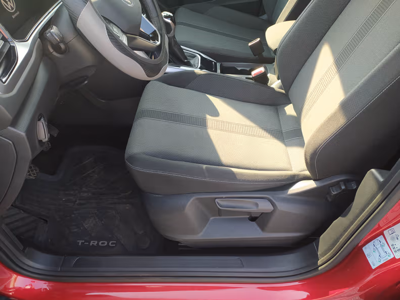 Volkswagen T-ROC - 30