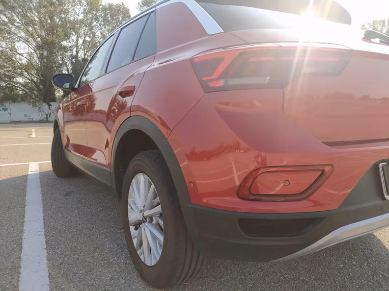 Volkswagen T-ROC - 27