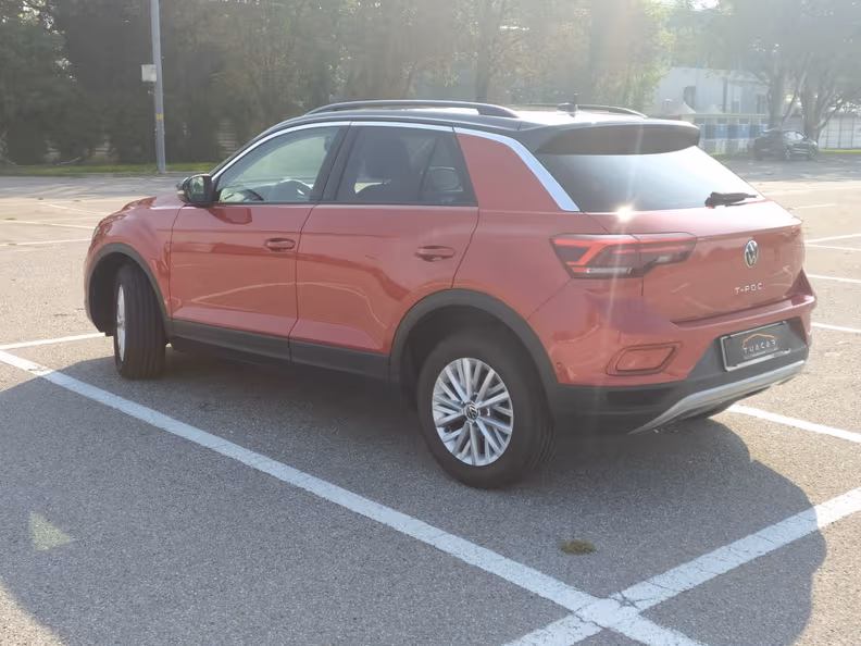 Volkswagen T-ROC - 5