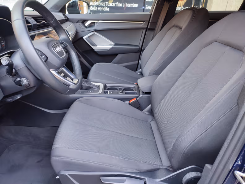 Audi Q3 - 9