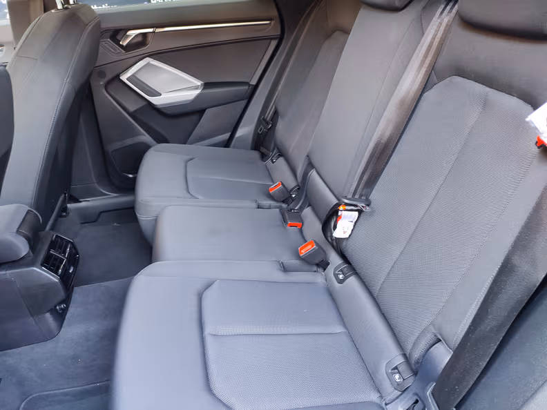 Audi Q3 - 10
