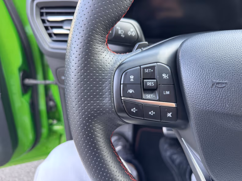 Ford Focus - 16