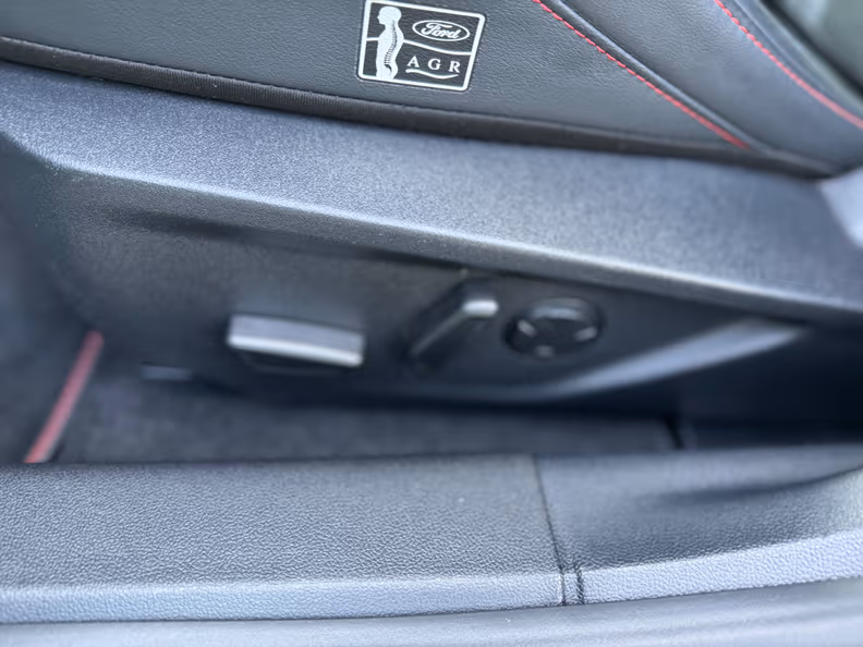 Ford Focus - 14