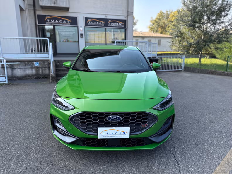 Ford Focus - 8