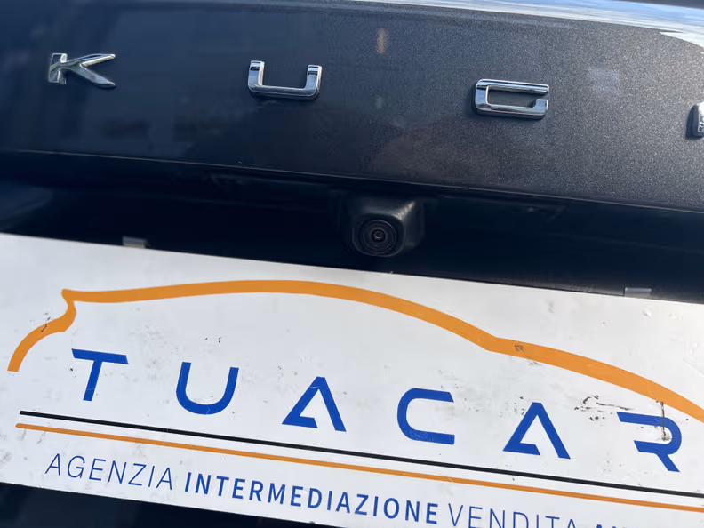 Ford Kuga - 12