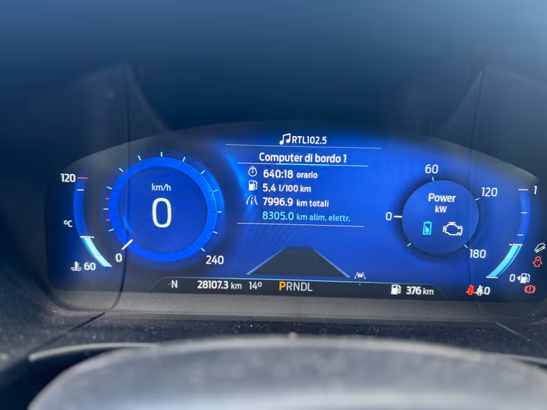 Ford Kuga - 18