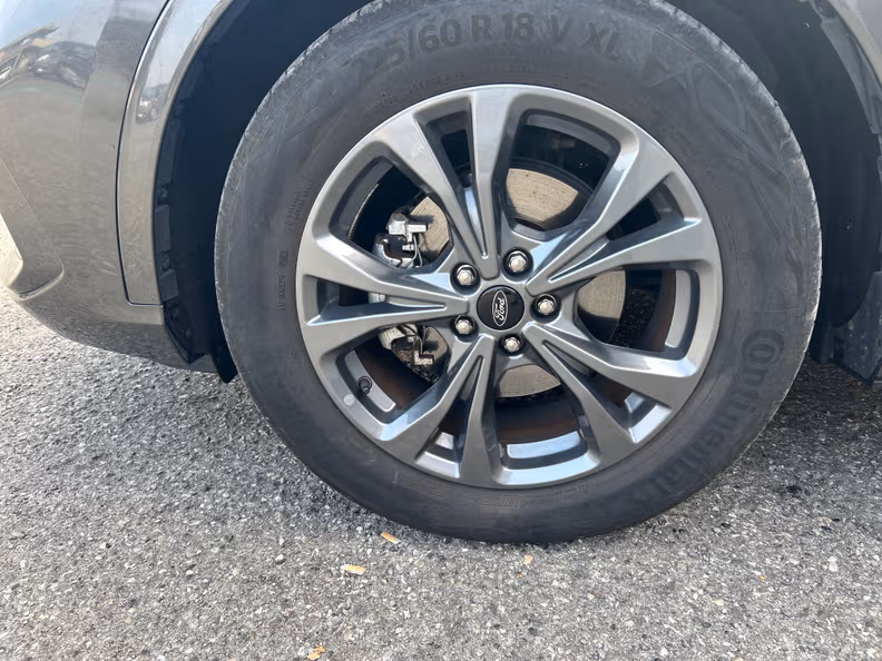 Ford Kuga - 11