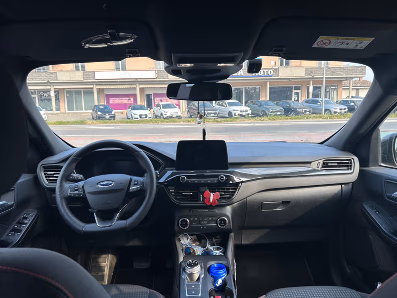 Ford Kuga - 22