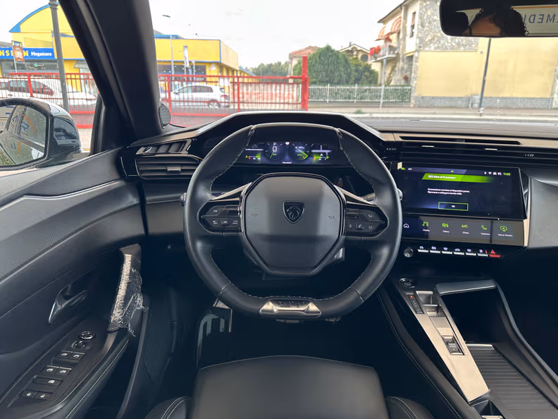 Peugeot 308 - 24