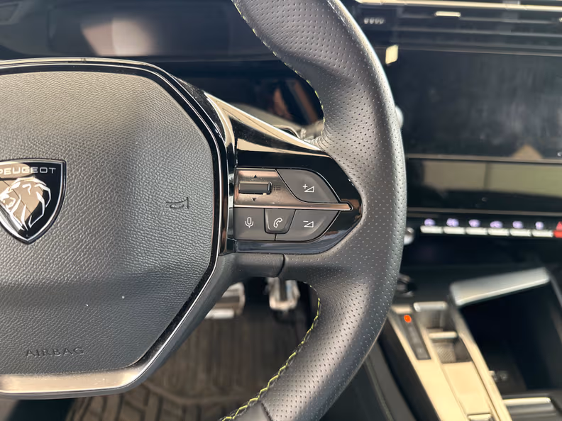 Peugeot 308 - 23
