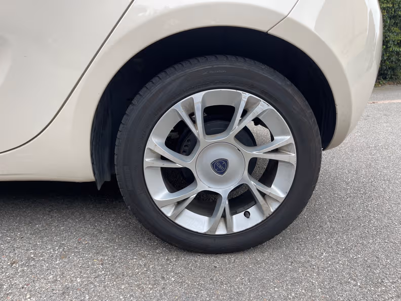 Lancia Ypsilon - 42
