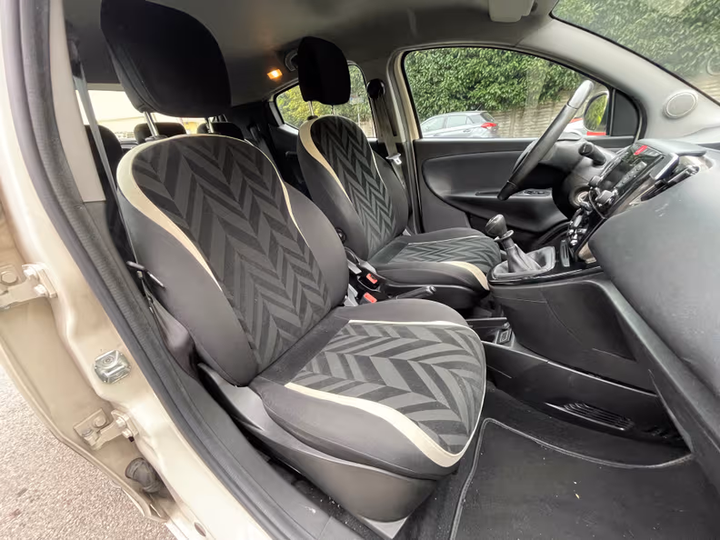 Lancia Ypsilon - 26