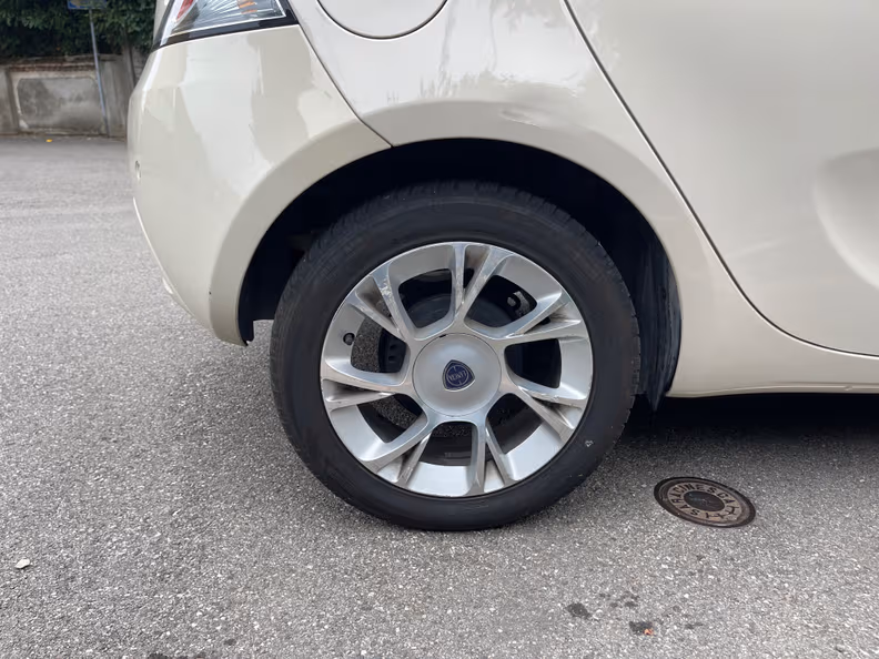Lancia Ypsilon - 43