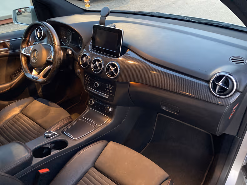 Mercedes-Benz B-Class - 102