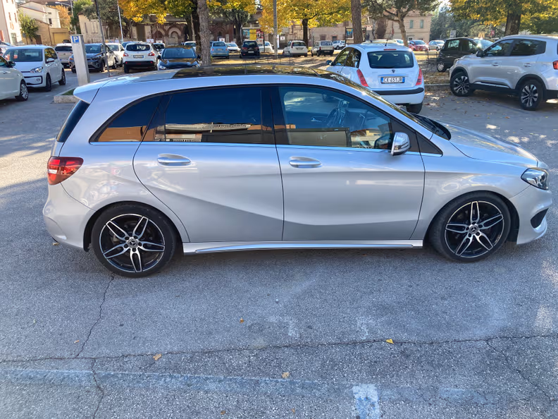 Mercedes-Benz B-Class - 28