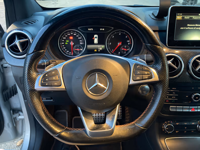 Mercedes-Benz B-Class - 92