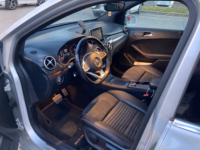 Mercedes-Benz B-Class - 98