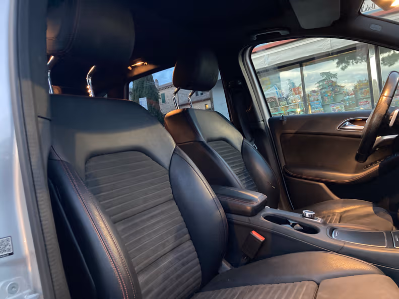 Mercedes-Benz B-Class - 104