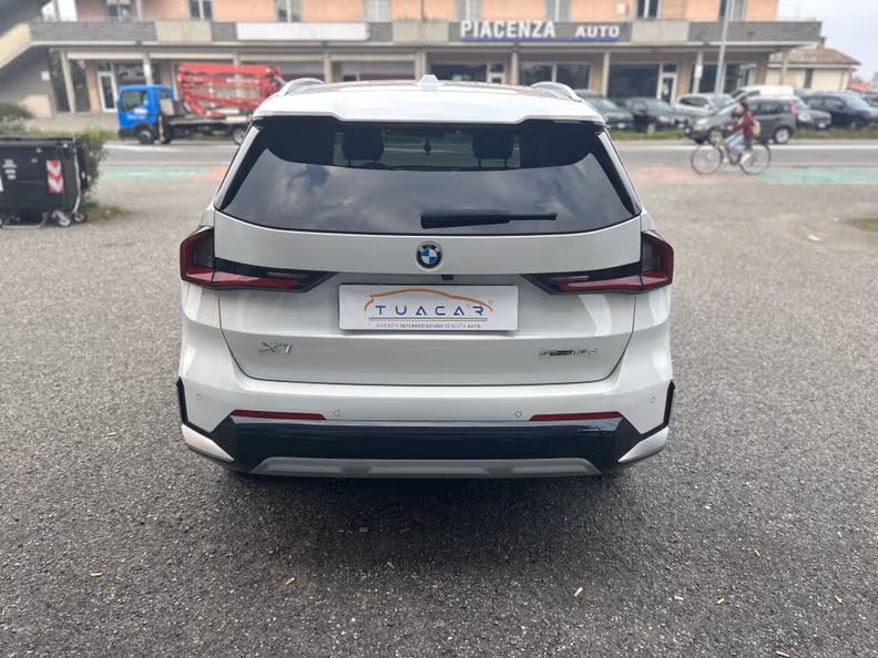 BMW X1 - 4