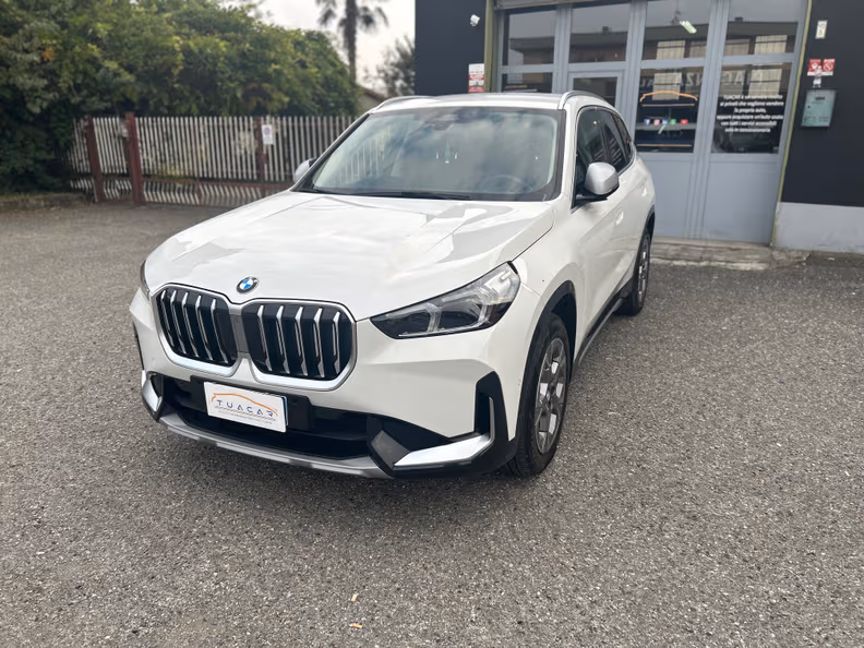 BMW X1 - 1