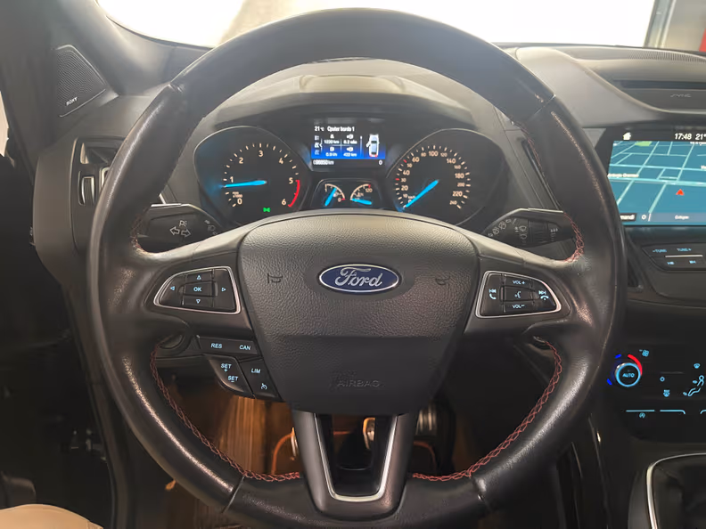 Ford Kuga - 13