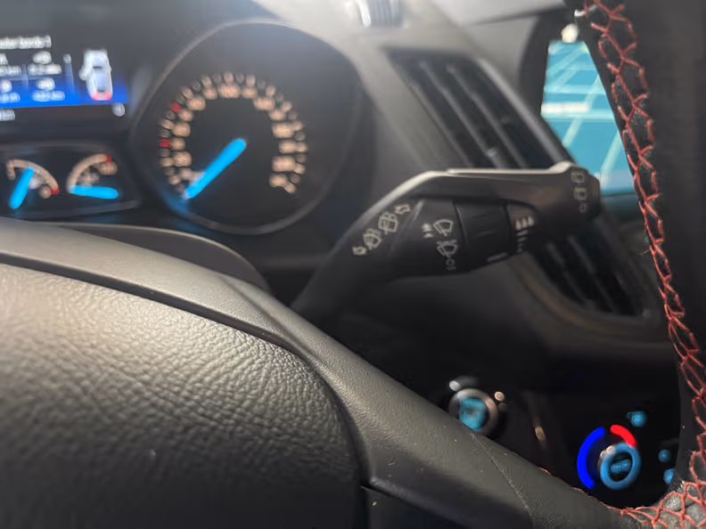 Ford Kuga - 18