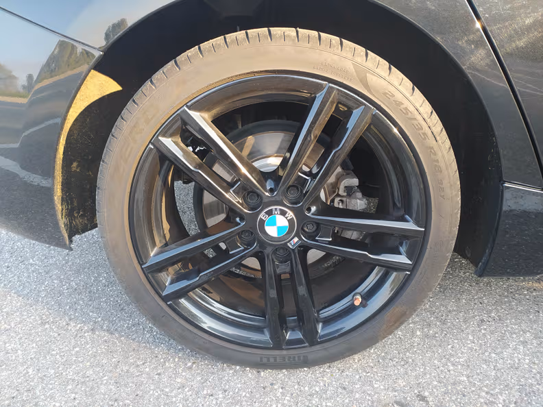BMW 1 series - 24