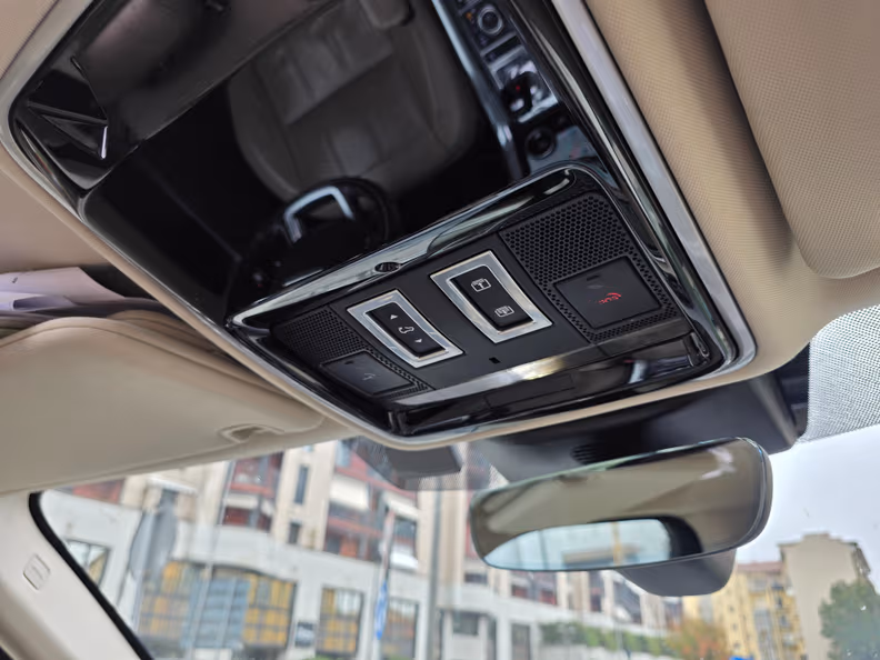 Land Rover Range Rover Sport - 18