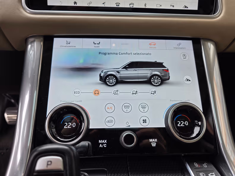 Land Rover Range Rover Sport - 16