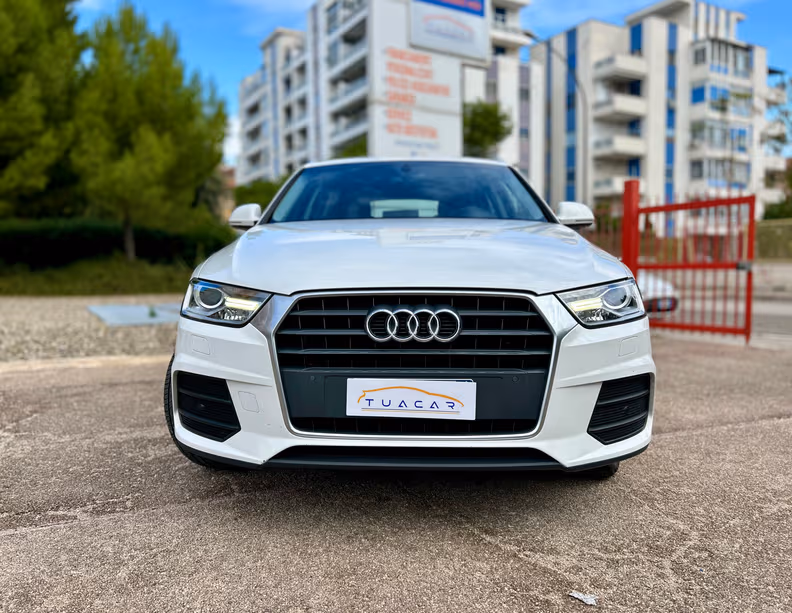 Audi Q3 - 4