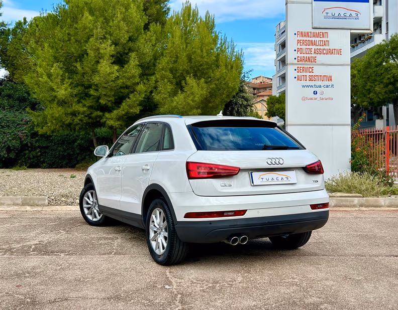 Audi Q3 - 6
