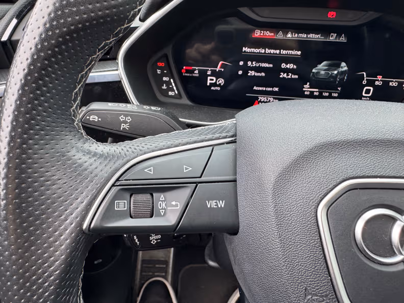 Audi Q3 - 19